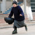 Miniatura de Abuela En Patines